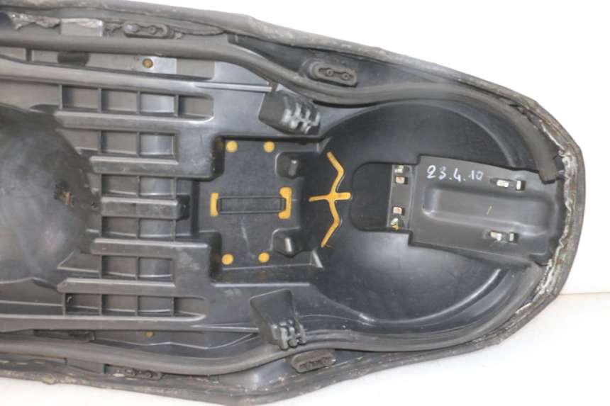 photo de SELLE YAMAHA X-MAX XMAX 125 (2010 - 2014)