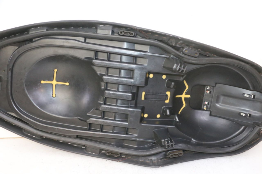 photo de SELLE YAMAHA X-MAX XMAX 125 (2010 - 2014)