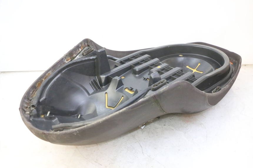 photo de SELLE YAMAHA X-MAX XMAX 250 (2006 - 2009)