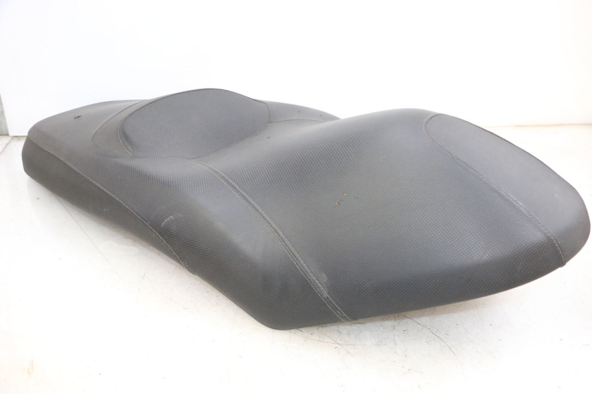 photo de SELLE YAMAHA XMAX X-MAX 125 (2006 - 2009) - Détail de la pièce