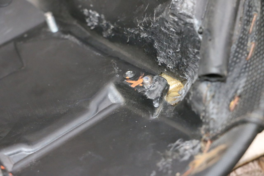 photo de SELLE YAMAHA XMAX X-MAX 125 (2006 - 2009) - Zoom état d’usage