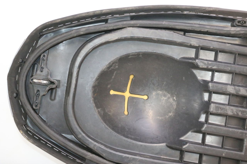photo de SELLE YAMAHA X-MAX XMAX 125 (2010 - 2013) - Zoom état d’usage