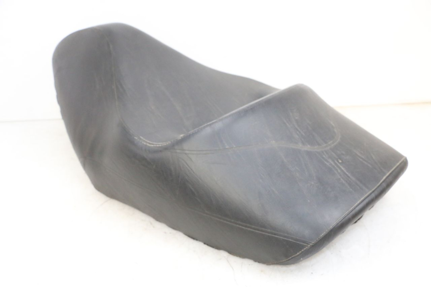 photo de SELLE PIAGGIO X8 125 (2004 - 2007) - Points de fixation