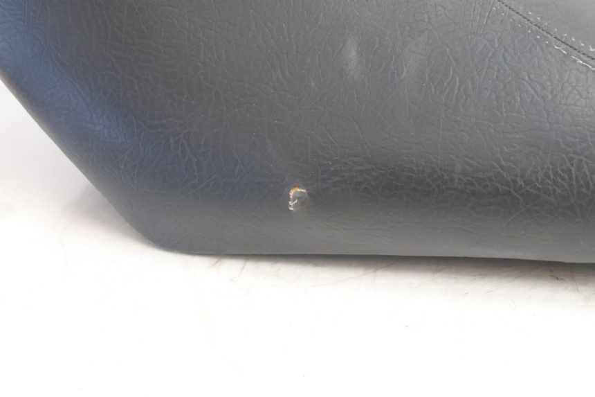 photo de SELLE PIAGGIO X9 AMALFI 180 (2000 - 2003) - Marquages et références