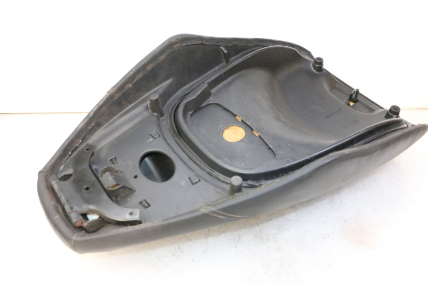 photo de SELLE PIAGGIO XEVO - X EVO 125 (2007 - 2016)