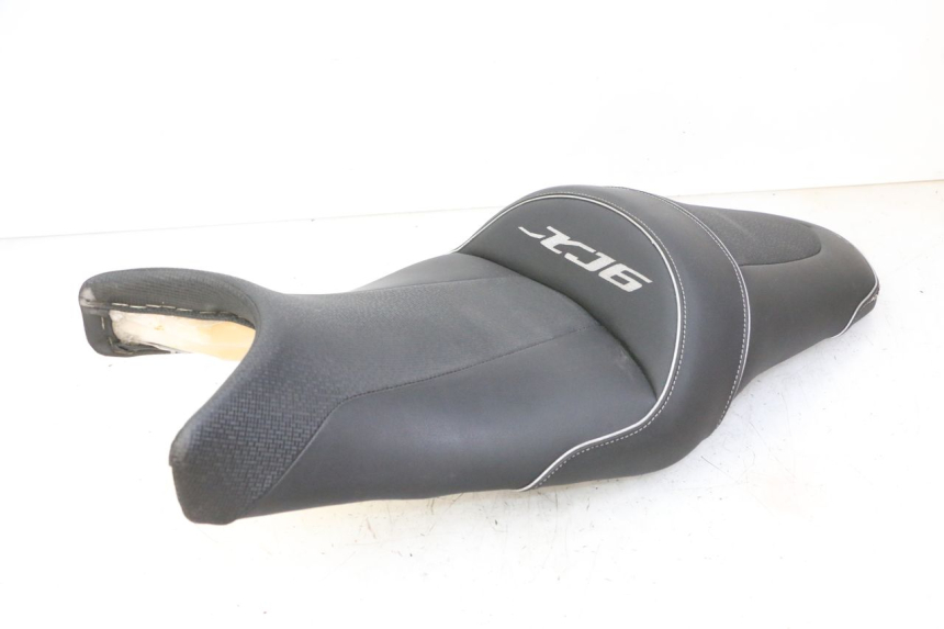 photo de SELLE YAMAHA XJ6 ABS 600 (2008 - 2016)