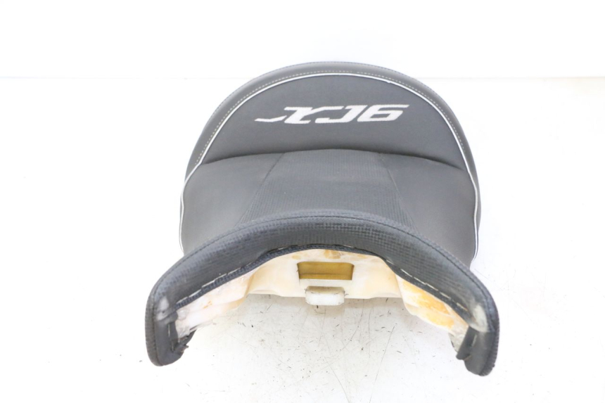 photo de SELLE YAMAHA XJ6 ABS 600 (2008 - 2016)