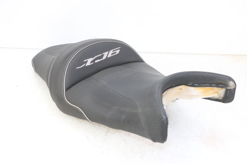 photo de SELLE YAMAHA XJ6 ABS 600 (2008 - 2016)
