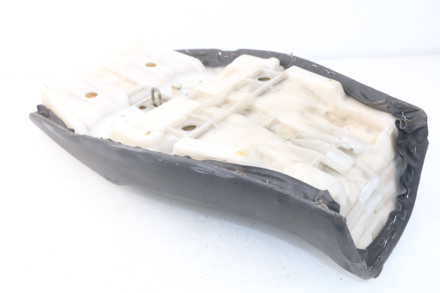 photo de SELLE YAMAHA XJ600 XJ DIVERSION 600 (1992 - 1997) - Zoom composants