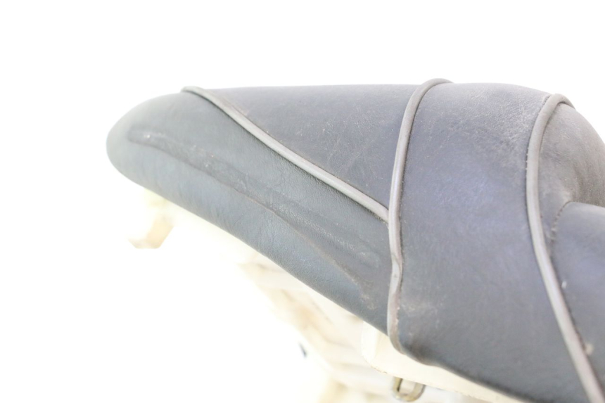 photo de SELLE YAMAHA XJR 1300 (1998 - 2002) - Zoom composants