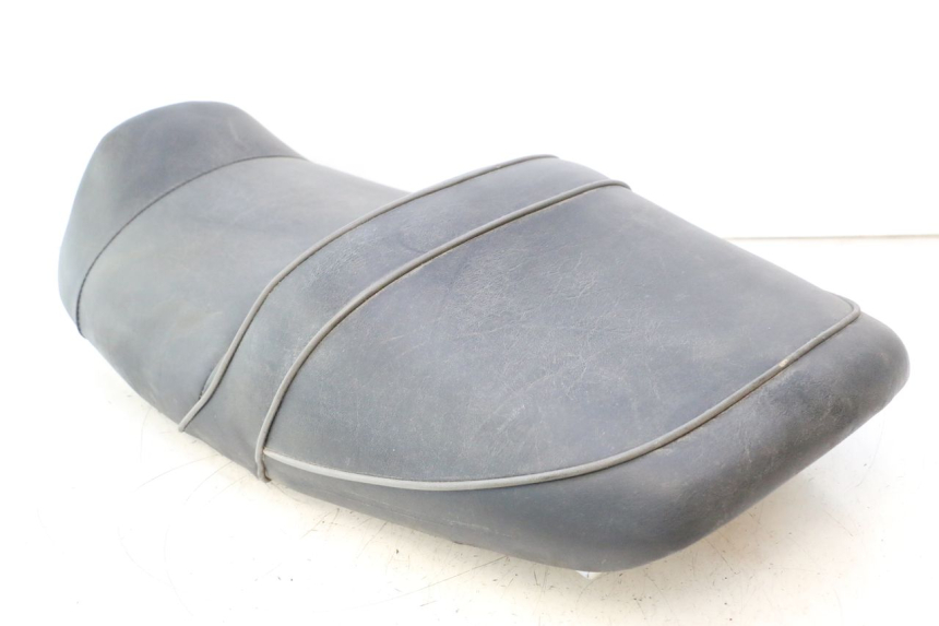 photo de SELLE YAMAHA XJR 1300 (1998 - 2002) - État de surface