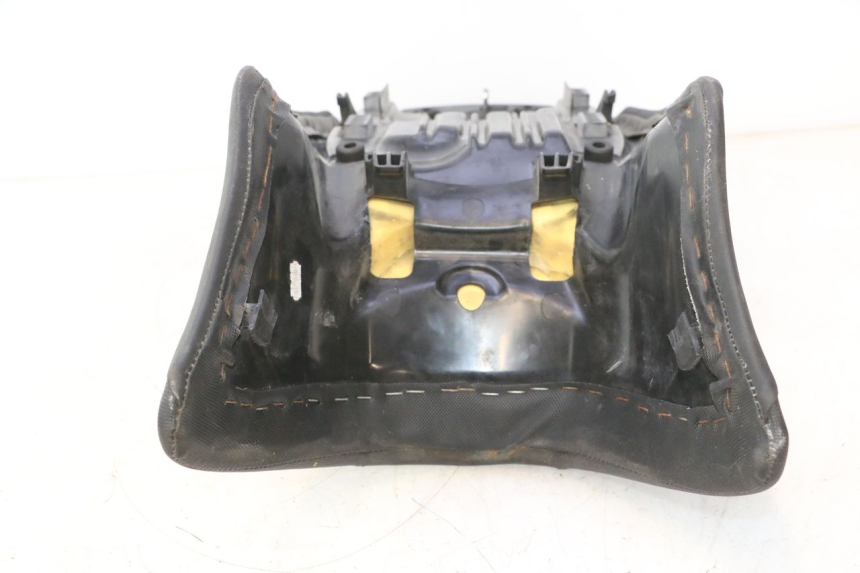 photo de SELLE HONDA XLV VARADERO 125 (2007 - 2012) - Zoom état d’usage