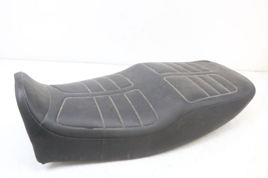 photo de SELLE YAMAHA XJS DIVERSION 600 (1997 - 1999)