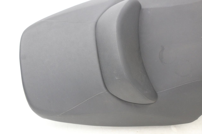 photo de SELLE YAMAHA XP T-MAX TMAX 500 (2008 - 2012)