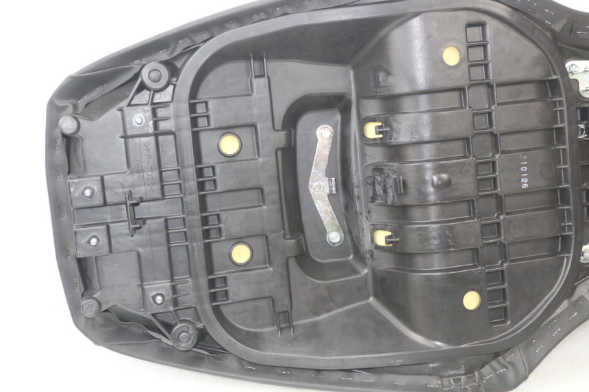 photo de SELLE YAMAHA XP T-MAX TMAX 500 (2008 - 2012)