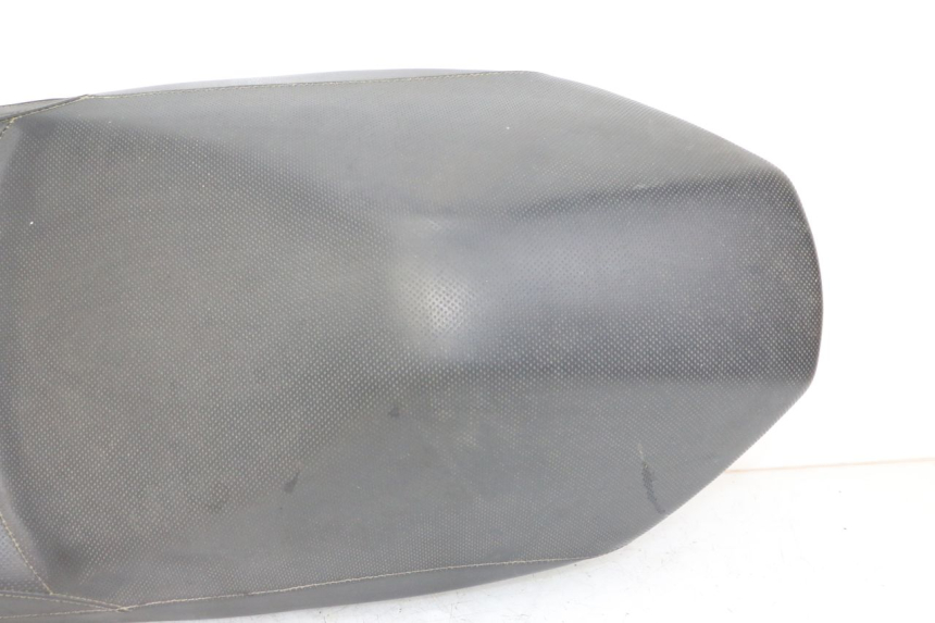 photo de SELLE YAMAHA YP MAJESTY 125 (2007 - 2010)