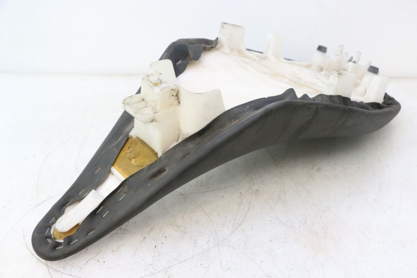 photo de SELLE YAMAHA YFM R RAPTOR 250 (2008 - 2014) - Détail de la pièce