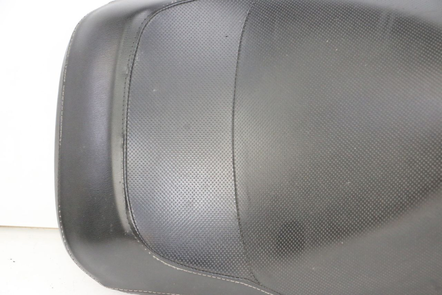 photo de SELLE YAMAHA YP MAJESTY 125 (2002 - 2006)