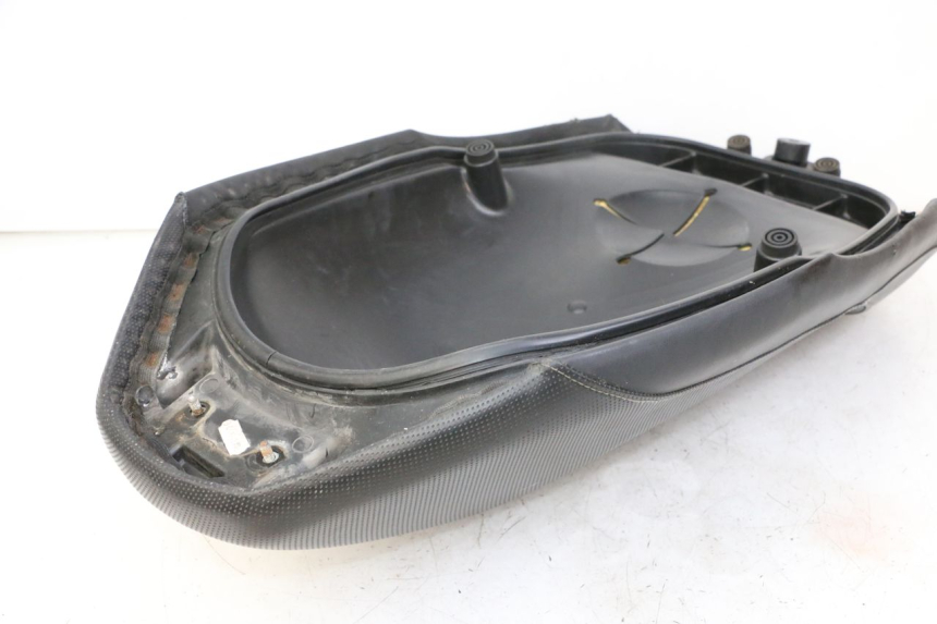 photo de SELLE YAMAHA YP MAJESTY 125 (2002 - 2006)