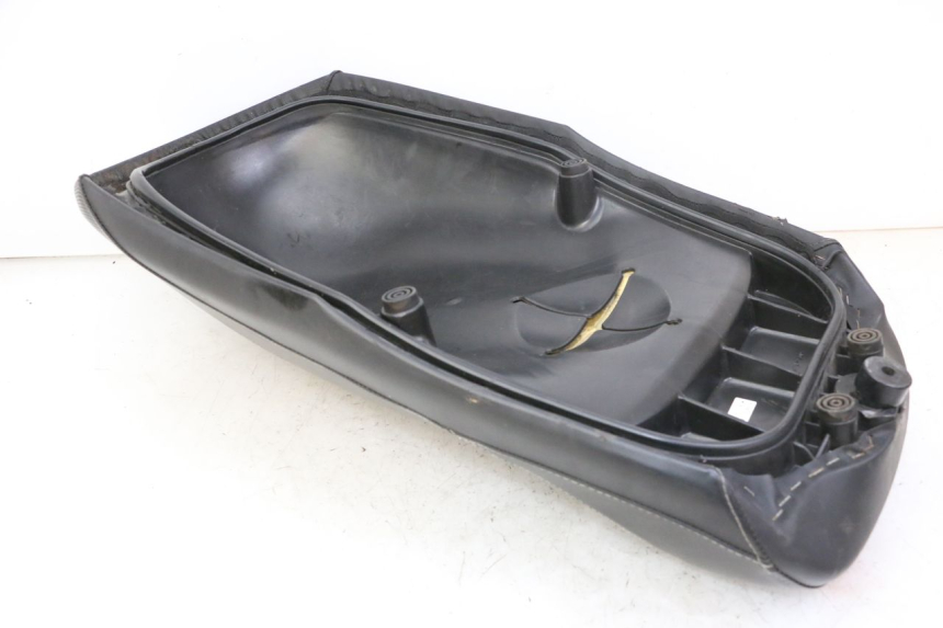 photo de SELLE YAMAHA YP MAJESTY 125 (2002 - 2006)