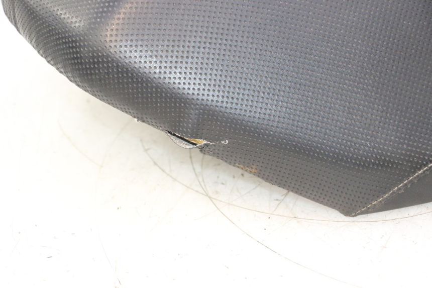 photo de SELLE YAMAHA YP MAJESTY 125 (2007 - 2010) - Zoom état d’usage