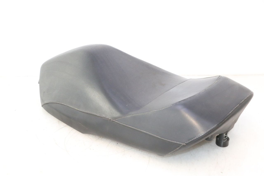 photo de SELLE YAMAHA YP MAJESTY 125 (2007 - 2010) - État de surface