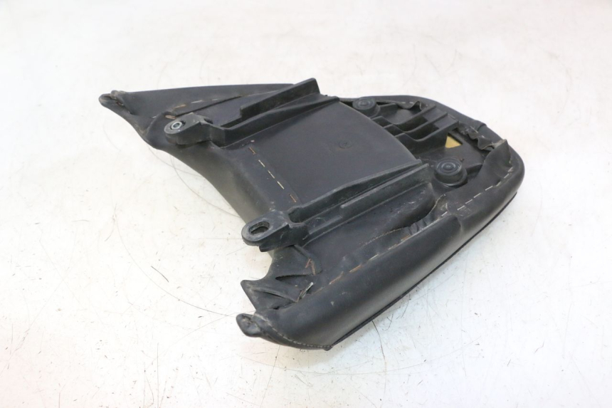 photo de SELLE YAMAHA YP MAJESTY 125 (2002 - 2006) - Détail de la pièce