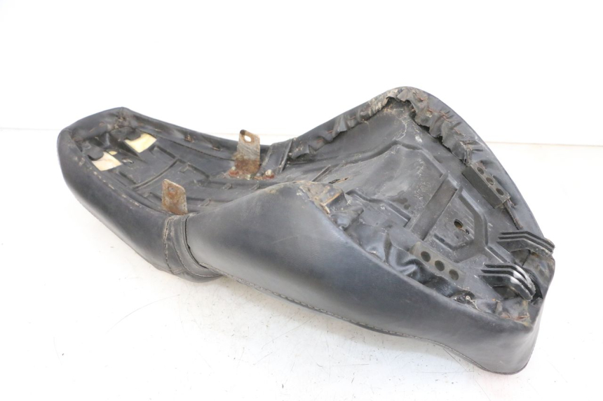 photo de SELLE KYMCO ZING 125 (1997 - 2003) - Vue d’ensemble