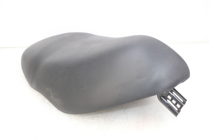 photo de SELLE PIAGGIO ZIP 2T 50 (2009 - 2019)