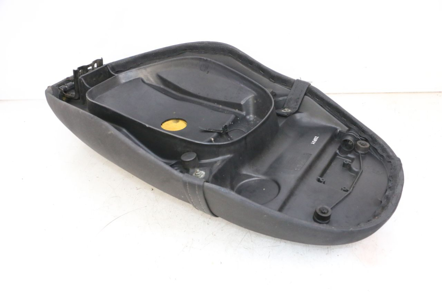 photo de SELLE PIAGGIO ZIP 2T 50 (2009 - 2019) - Détails caractéristiques