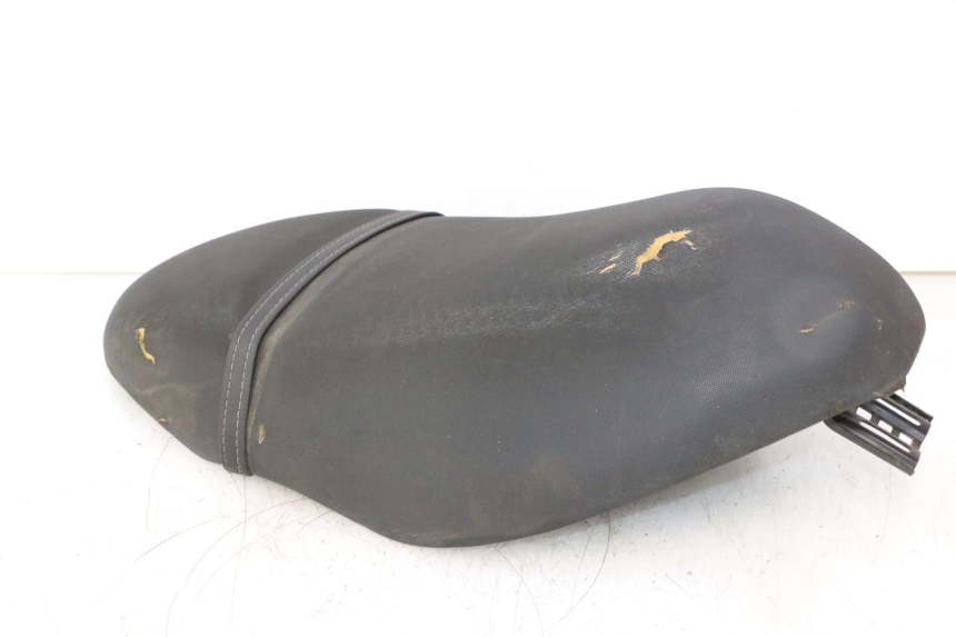 photo de SELLE PIAGGIO ZIP 2T 50 (2009 - 2019) - Détails caractéristiques
