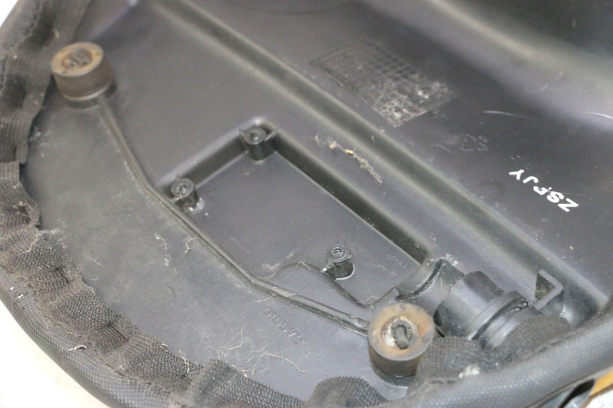 photo de SELLE PIAGGIO ZIP IGET 4T 50 (2021 - 2023) - Pièce contrôlée
