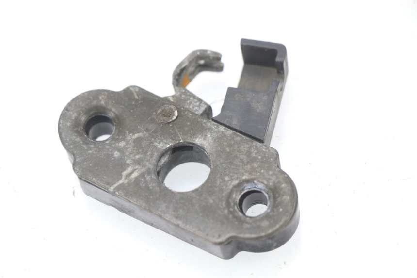 photo de SERRURE SELLE KAWASAKI ZZR 600 (1995 - 2004)
