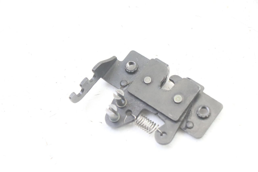 photo de SERRURE SELLE PIAGGIO MP3 500 (2011 - 2015)