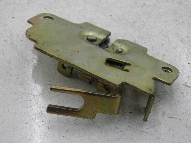 photo de SERRURE SELLE PEUGEOT TWEET 4T 50 (2010 - 2014)