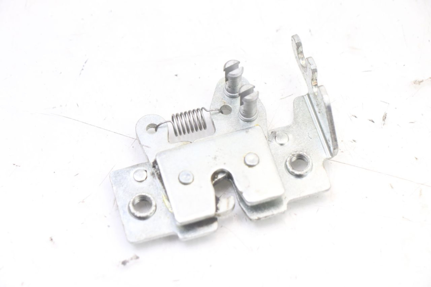 photo de SERRURE SELLE PIAGGIO XEVO - X EVO 125 (2007 - 2016) - Vue principale