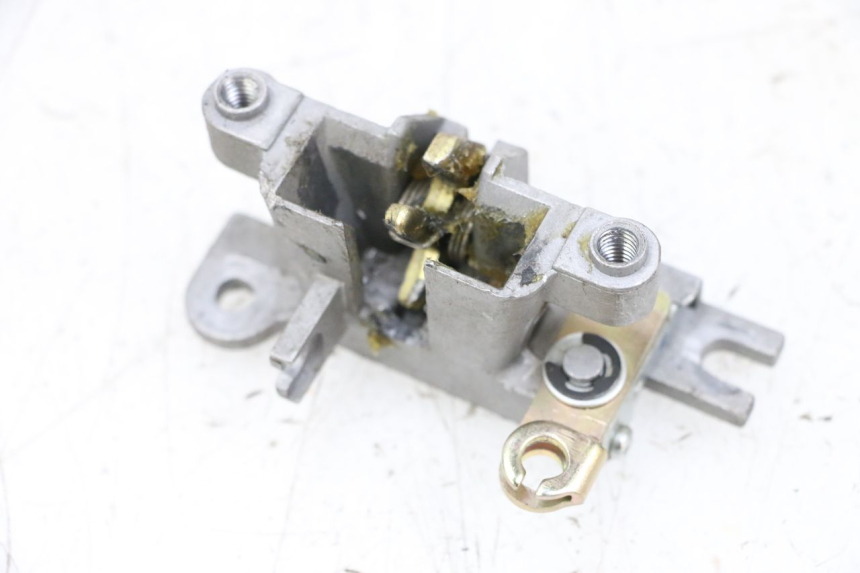 photo de SERRURE DE SELLE KYMCO AGILITY 4T 50 (2018 - 2022) - Vue principale