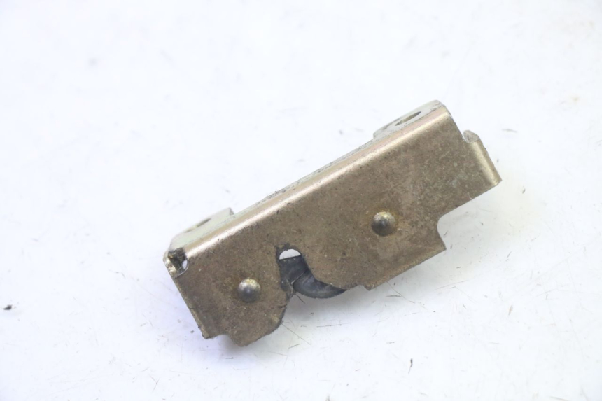 photo de SERRURE DE SELLE KYMCO AGILITY NAKED RENOUVO 2T 50 (2011 - 2018)