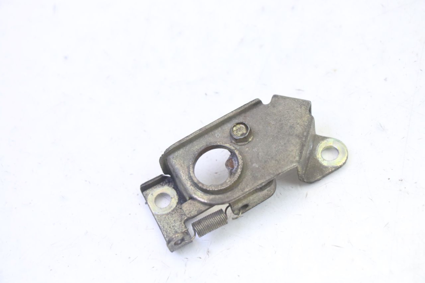 photo de Seat lock HYOSUNG GV AQUILA 125 (2000 - 2004)