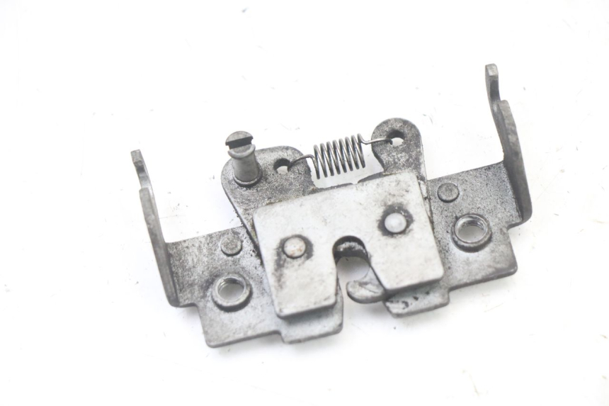 photo de SERRURE DE SELLE BMW C1 125 (2000 - 2003)