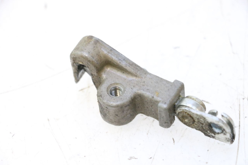 photo de SERRURE DE SELLE HONDA CB F HORNET 600 (2005 - 2006) - Zoom état d’usage