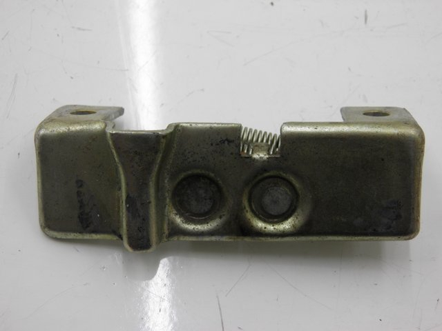 photo de SERRURE DE SELLE DAELIM VJ ROADWIN 125 (2008 - 2010)