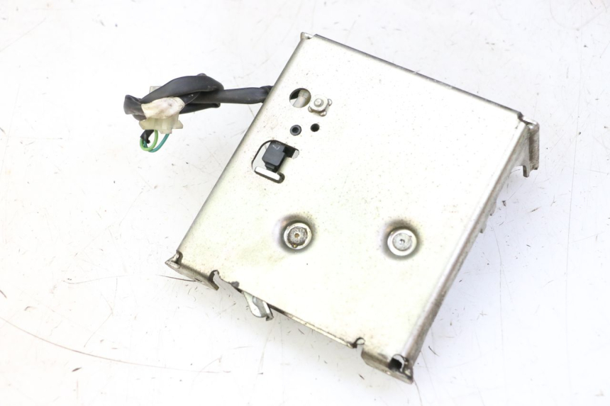 photo de SERRURE DE SELLE HONDA FES S-WING SWING ABS 125 (2007 - 2015)