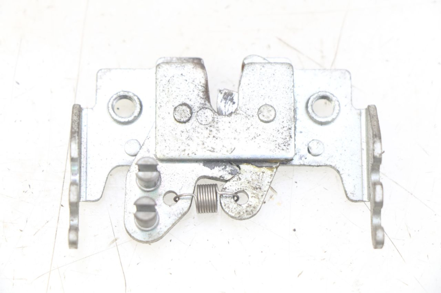 photo de SERRURE DE SELLE GILERA NEXUS 125 (2007 - 2009)