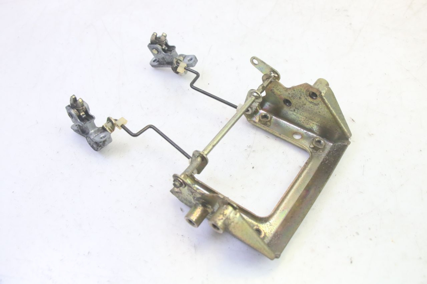 photo de SERRURE DE SELLE KAWASAKI GPZ RX 1000 (1986 - 1988) - Détail de la pièce