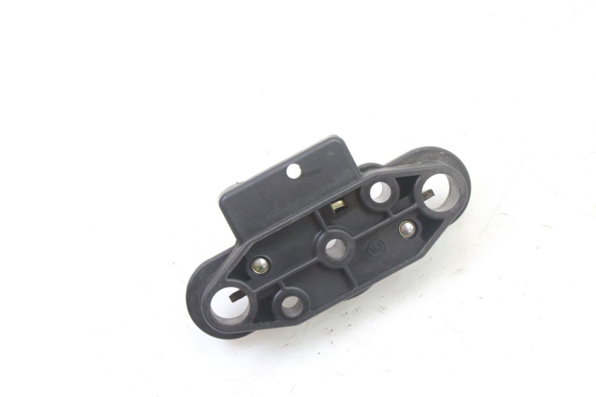 photo de SERRURE DE SELLE SUZUKI GS GSE 500 (2001 - 2003)