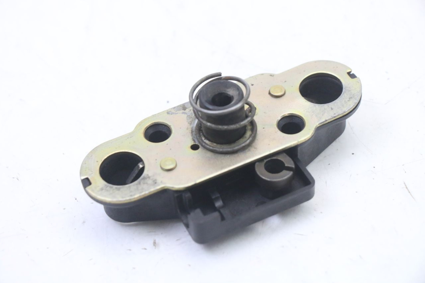 photo de SERRURE DE SELLE KAWASAKI ZR7 ZR-7 S 750 (1999 - 2004)