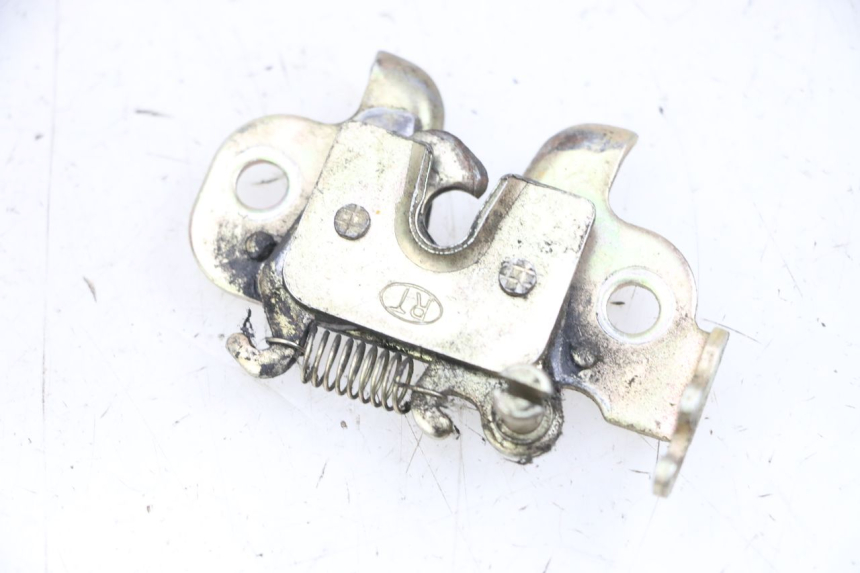 photo de SERRURE DE SELLE PEUGEOT KISBEE 4T 50 (2010 - 2017)