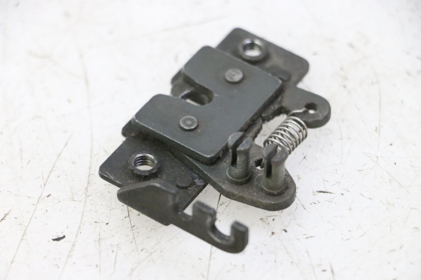 photo de SERRURE DE SELLE PIAGGIO MP3 500 (2011 - 2015)