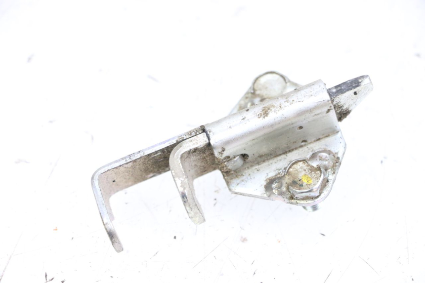 photo de SERRURE DE SELLE YAMAHA MT-07 MT07 ABS 700 (2018 - 2020) - Zoom état d’usage